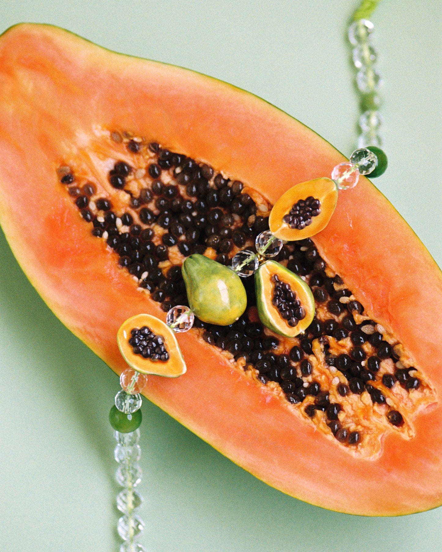 TROPICAL NECKLACE