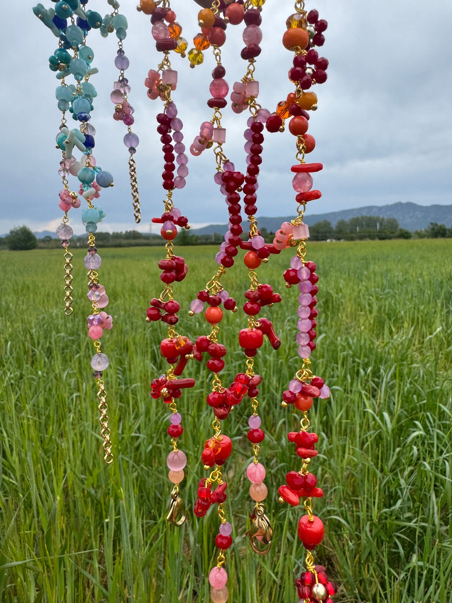 FLOWER POWER, COLLAR DE FLORES MULTICOLORES