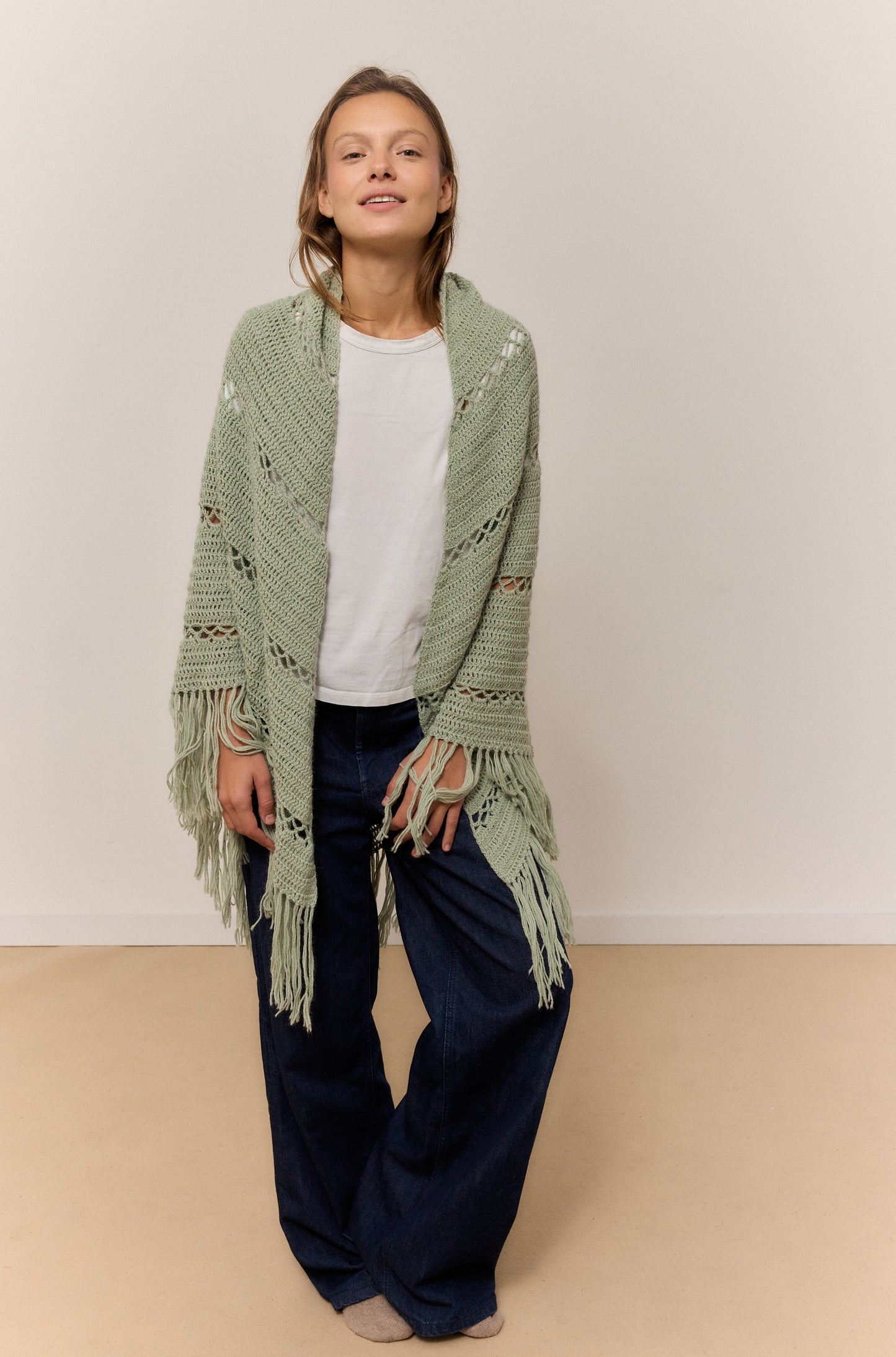 CHAL VERDE SALVIA, CHAL DE LANA DE ALPACA NATURAL