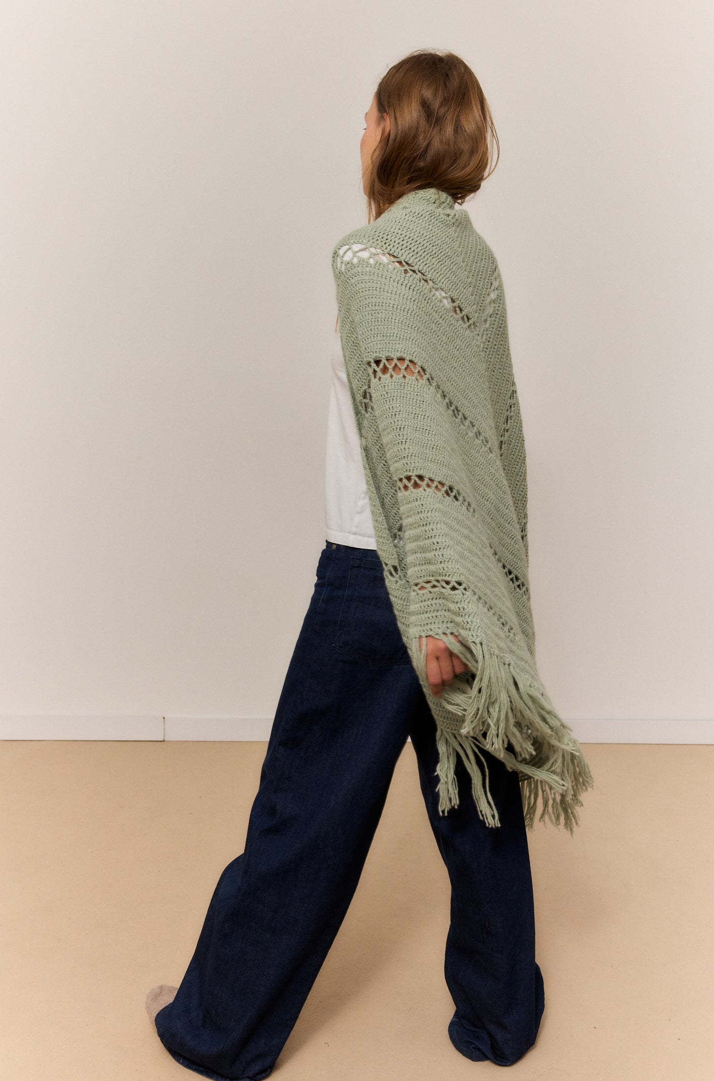 CHAL VERDE SALVIA, CHAL DE LANA DE ALPACA NATURAL