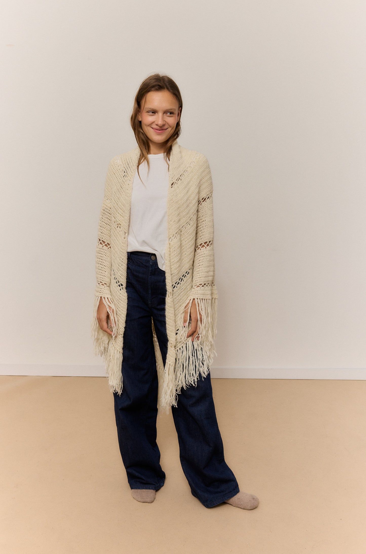 CHAL ARENA, CHAL DE LANA DE ALPACA NATURAL