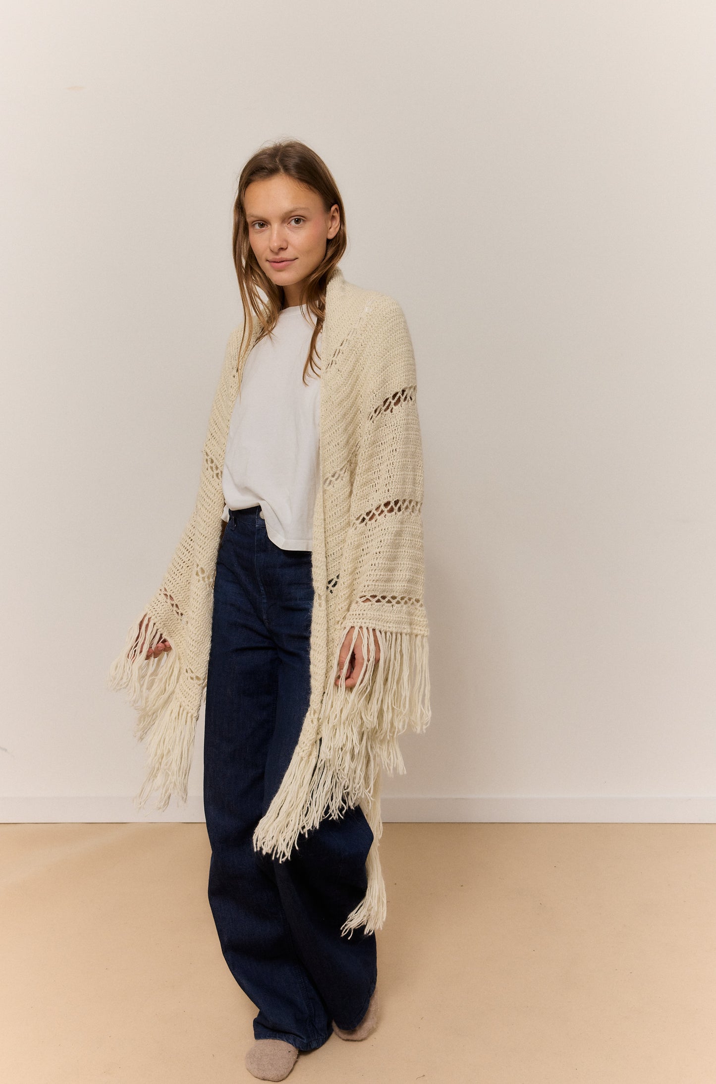 CHAL ARENA, CHAL DE LANA DE ALPACA NATURAL