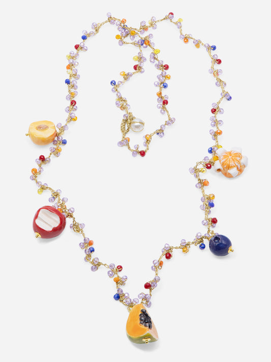 MACEDONIA, COLLAR LARGO DE CROCHET CON PIEZAS DE CRISTAL Y FRUTAS DE CERÁMICA