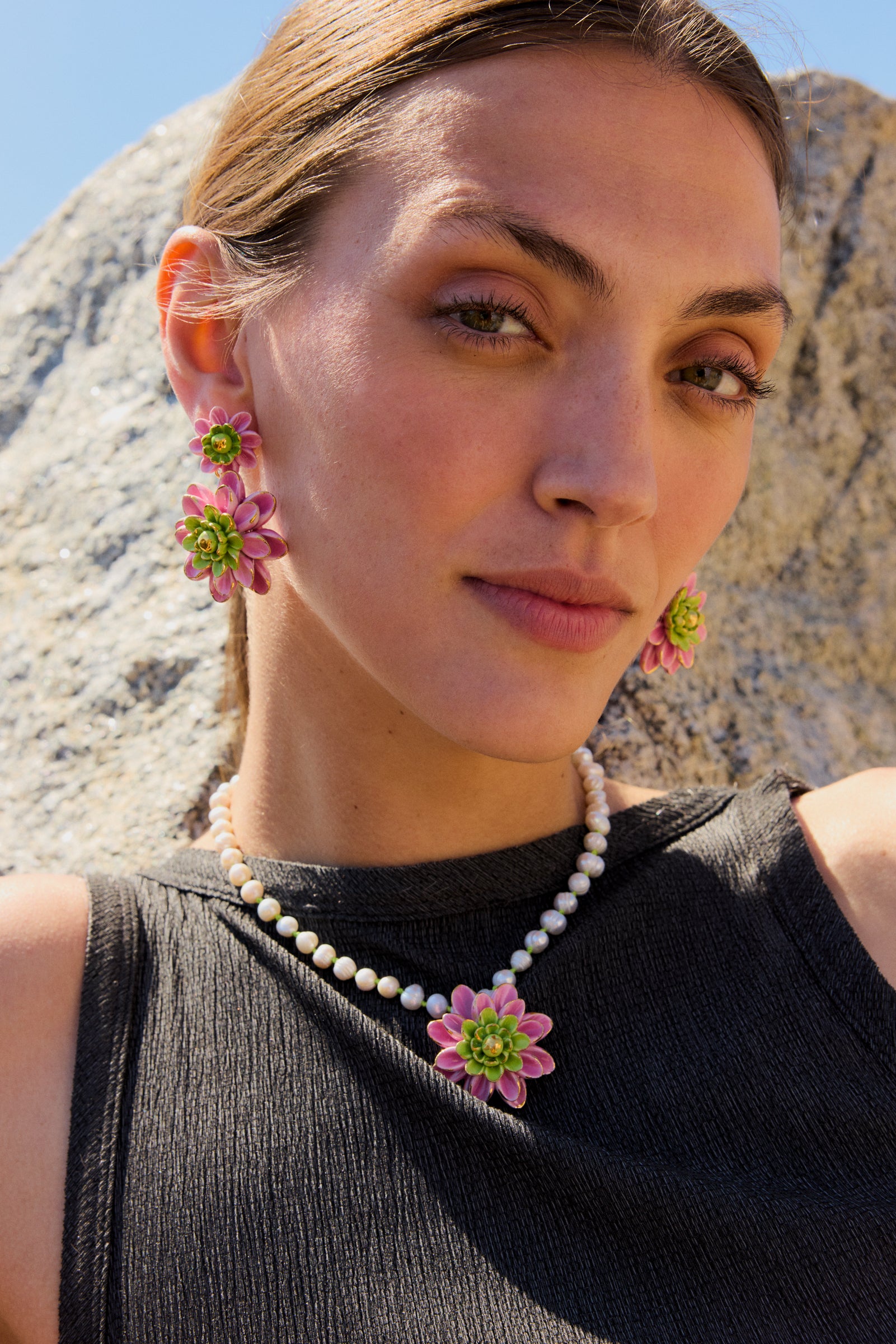 Pendientes allegra combinados con collar fiorella