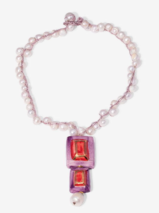 GEMA BOREAL, COLLAR CON GEMAS DE CERÁMICA EN ROJO Y LILA