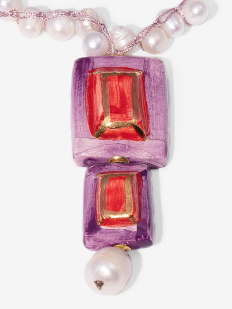GEMA BOREAL, COLLAR CON GEMAS DE CERÁMICA EN ROJO Y LILA