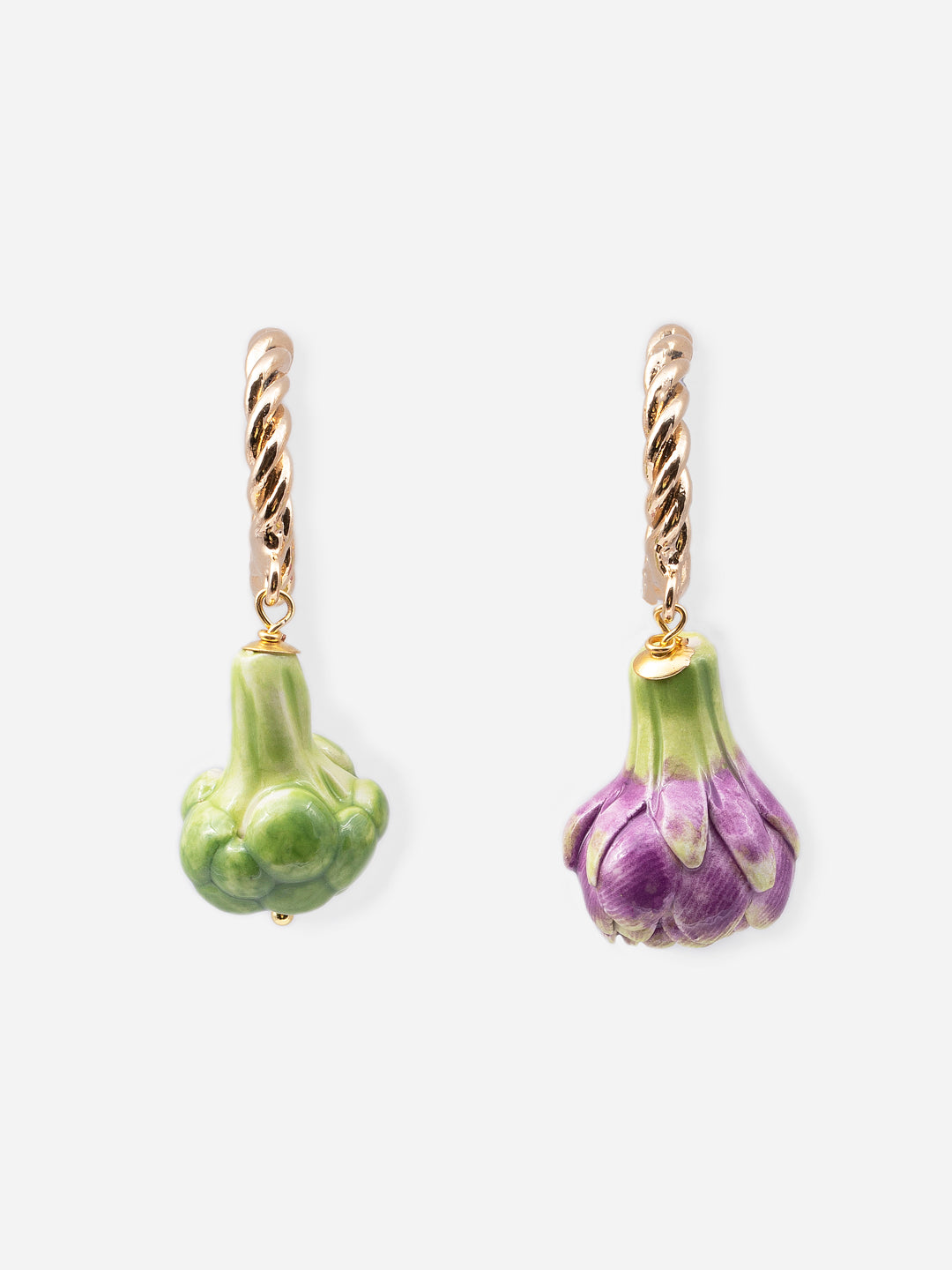 BROCCOLINI, EARRINGS WITH CERAMIC PIECE IN THE SHAPE OF BROCCOLI AND ARTICHOKE