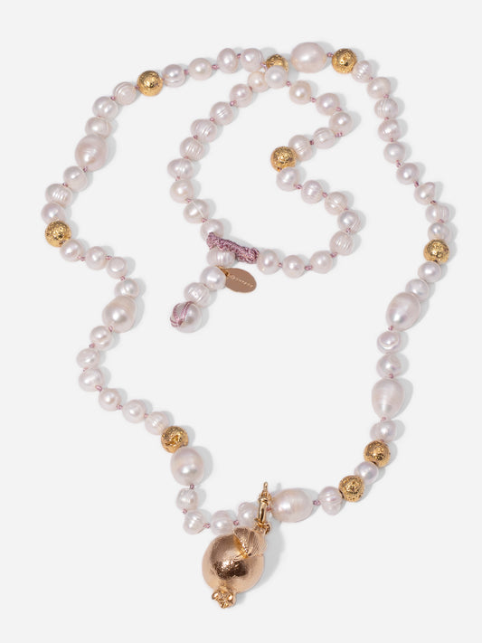 GRANADA DORADA, LONG PEARL NECKLACE WITH BRONZE PIECE IN THE SHAPE OF A GRENADE