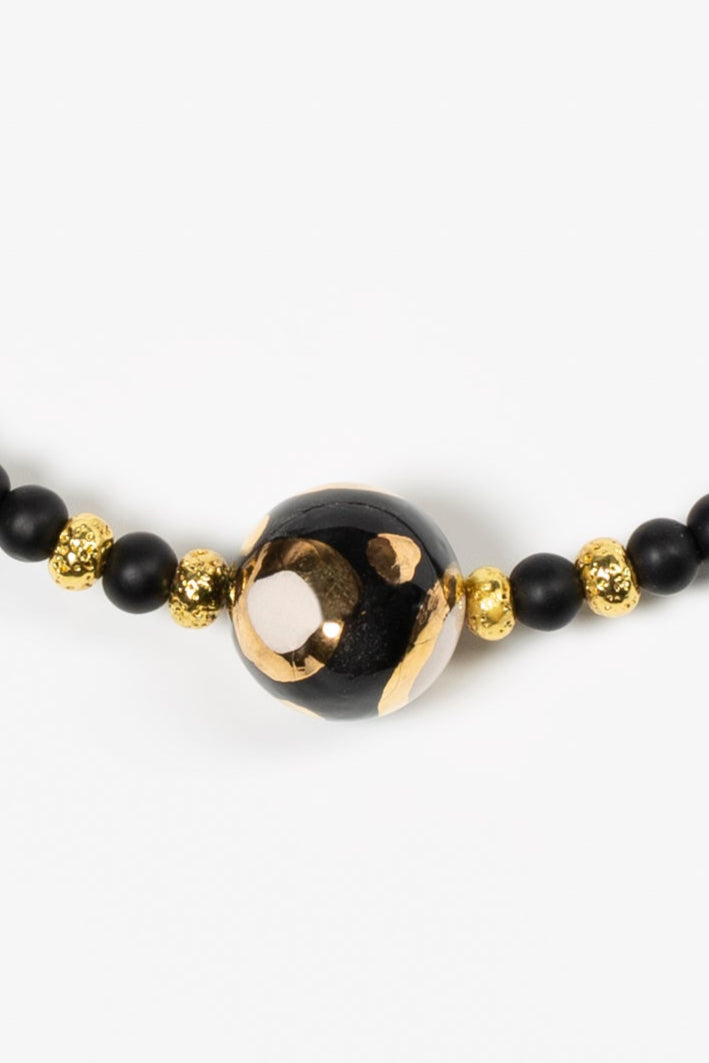 BOLAS NEGRAS CHOCKER